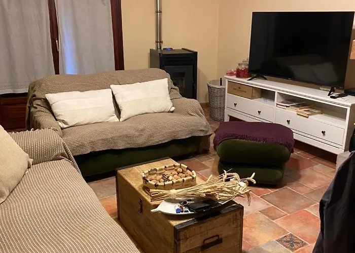 Casa De Suenos Holiday home Cadinanos